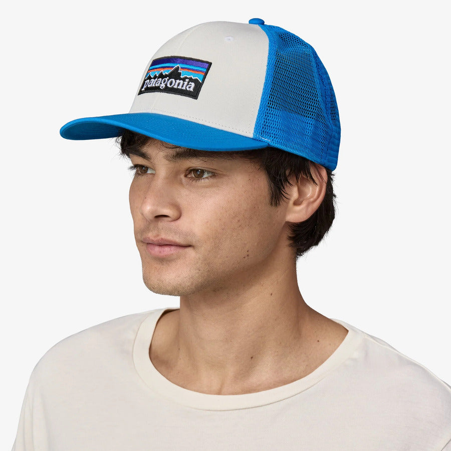 Patagonia P-6 Logo Trucker Hat | White / Vessel Blue