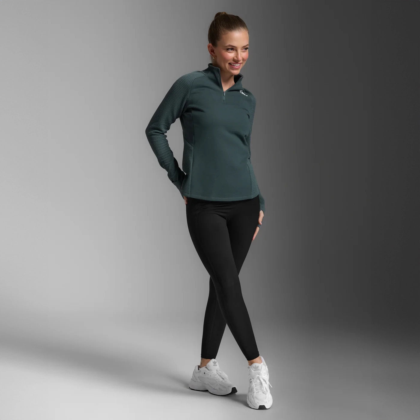 2XU Ignition Hyper-Haptic 1/4 Zip Fleece | Dark Sage / White Reflective | Womens