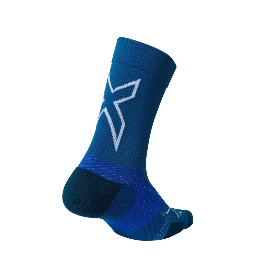 2XU Vectr Socks | Light Cushion | Crew Length | Seaport / Majol
