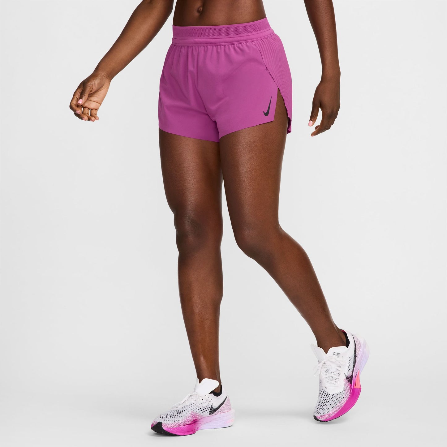 Nike AeroSwift Shorts | Hot Fuchsia / Black | Womens