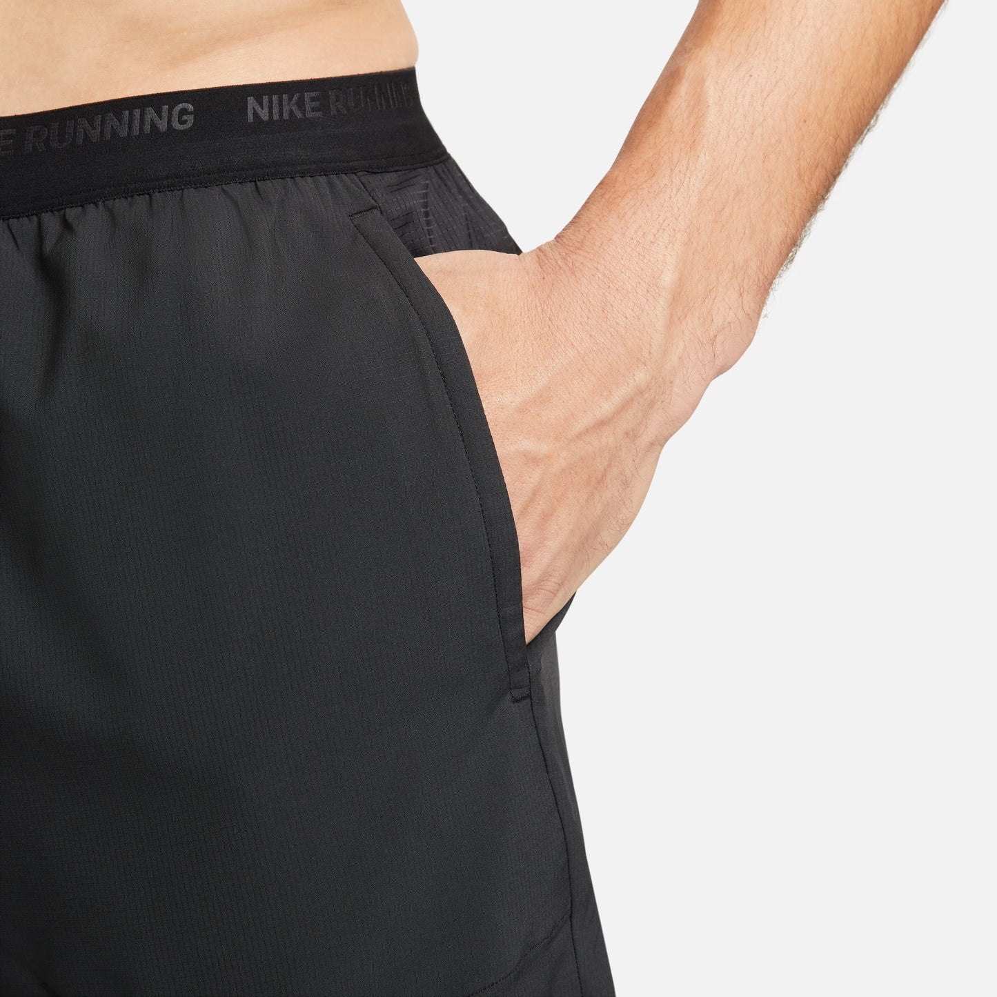 Nike Stride 7" Shorts | Black / Reflective Silver | Mens