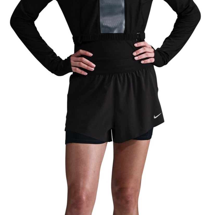 Nike Swift 2-in-1 Shorts | Black / Reflective Silver | Womens