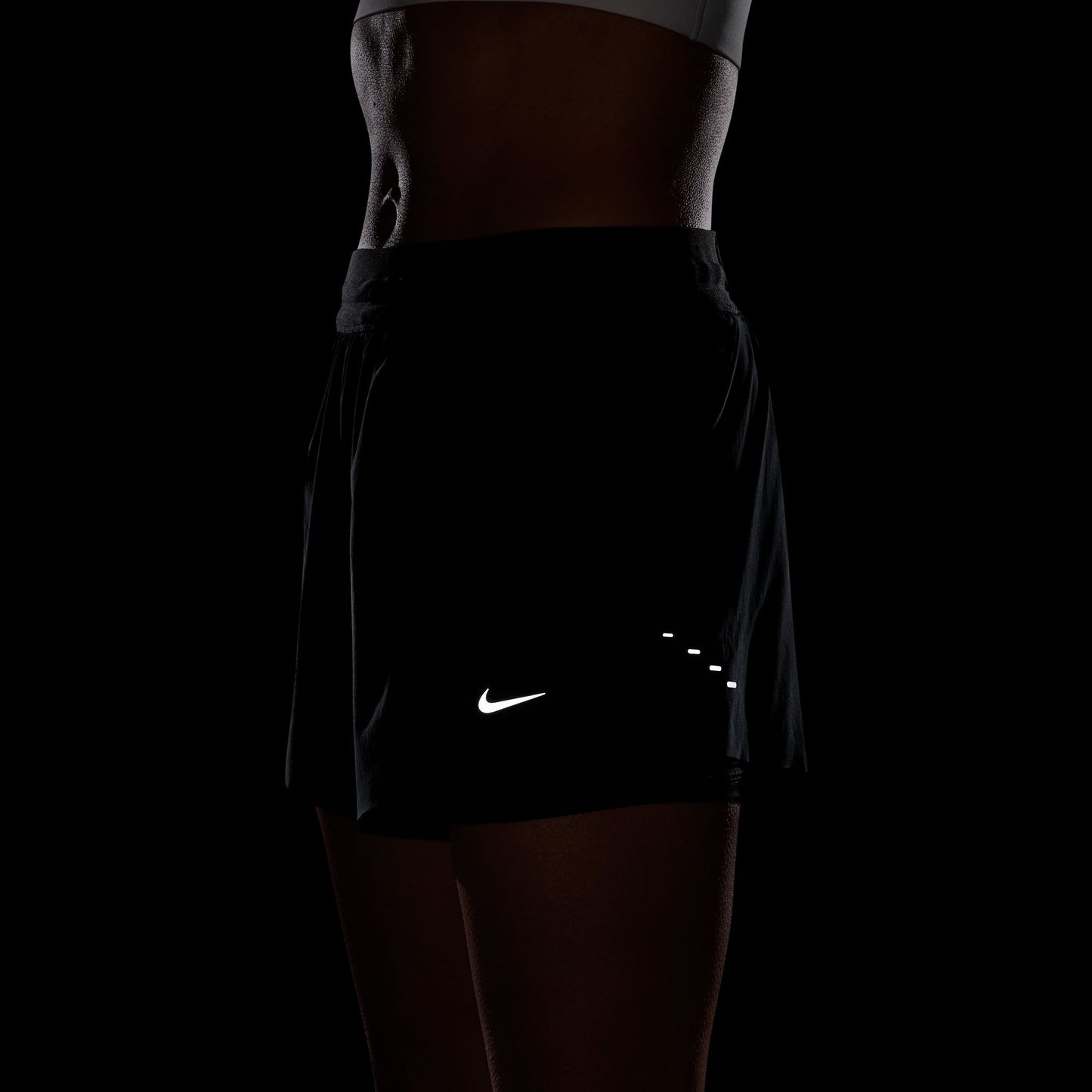 Nike Swift 2-in-1 Shorts | Black / Reflective Silver | Womens