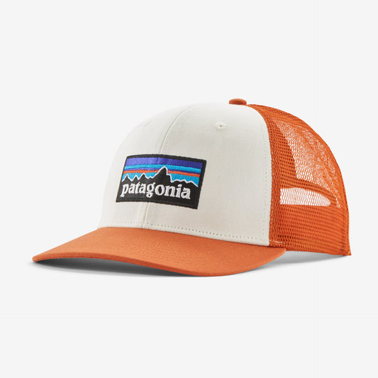 Patagonia P-6 Logo Trucker Hat | White / Redtail Rust