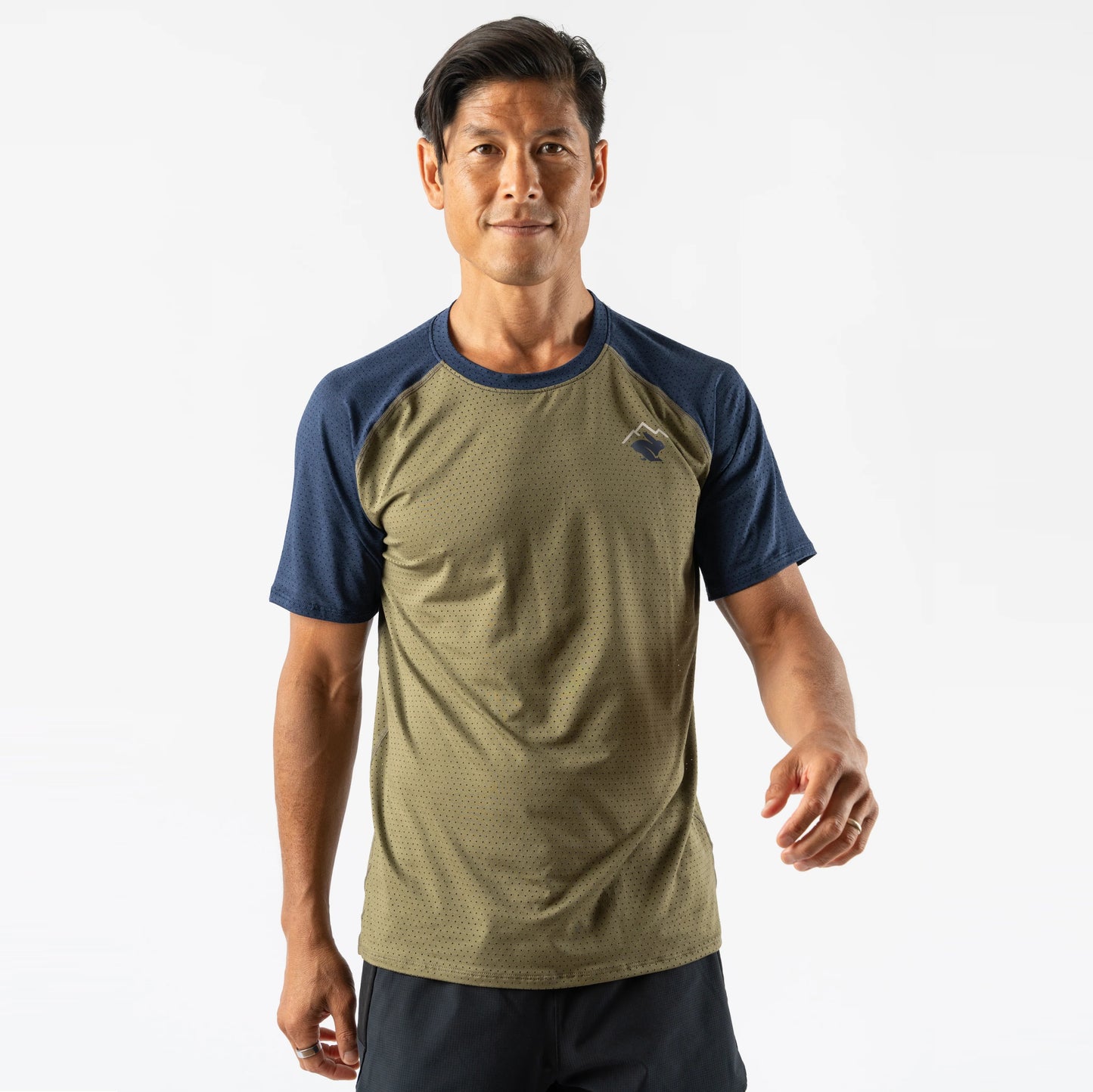 rabbit EZ Tee Perf Trail | Olive | Mens