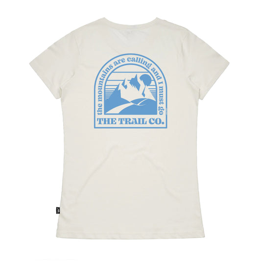 The Trail Co. Casual Tee | Mountains Calling Natural | Womens